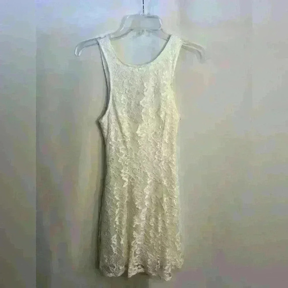 Xtraordinary Dresses & Skirts - Xtraordinary White Lace Dress